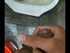 Em Đồng Nghiệp Ngây Thơ Làm Anh Muốn Đụ Ngay